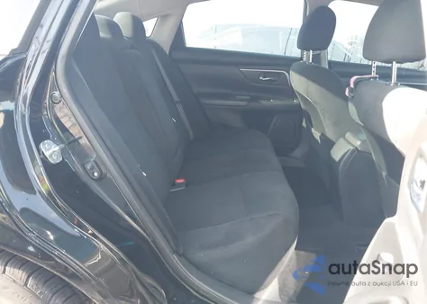 2015 Nissan Altima 2.5 S z USA, uszkodzony, nr VIN 1N4AL3AP3FC464504